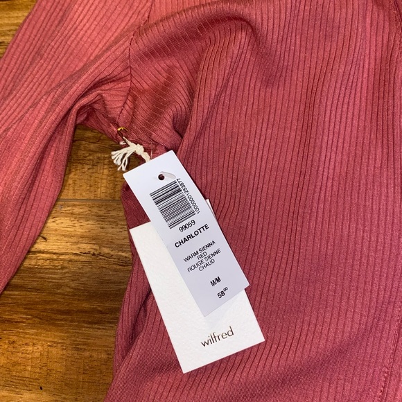 Brand new Wilfred bodysuit with buttons - Picture 3 of 4